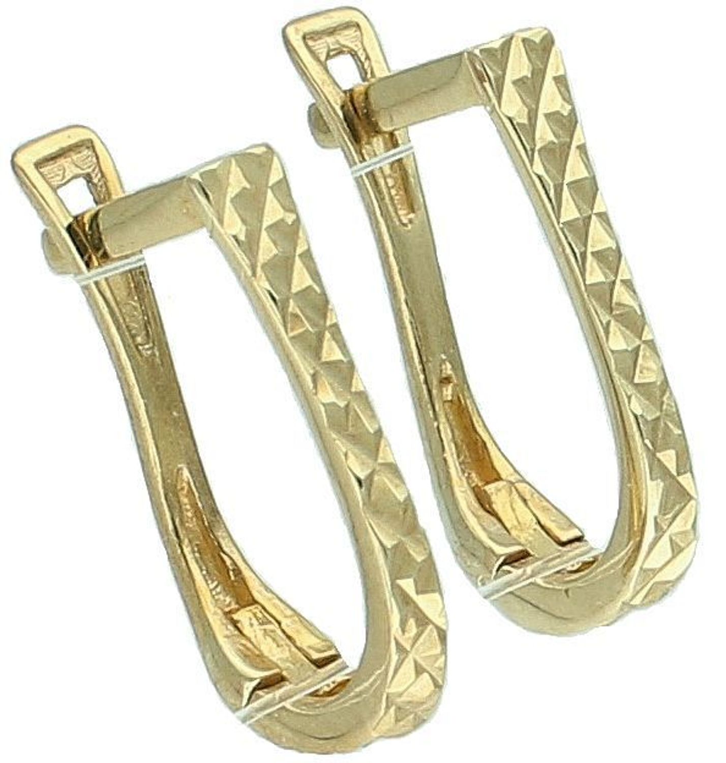 Eleganckie kolczyki wykonane z wysokiej jakości złota próby 333, które zachwycają subtelnym grawerem dodającym im wyjątkowego charakteru. 2.jpg